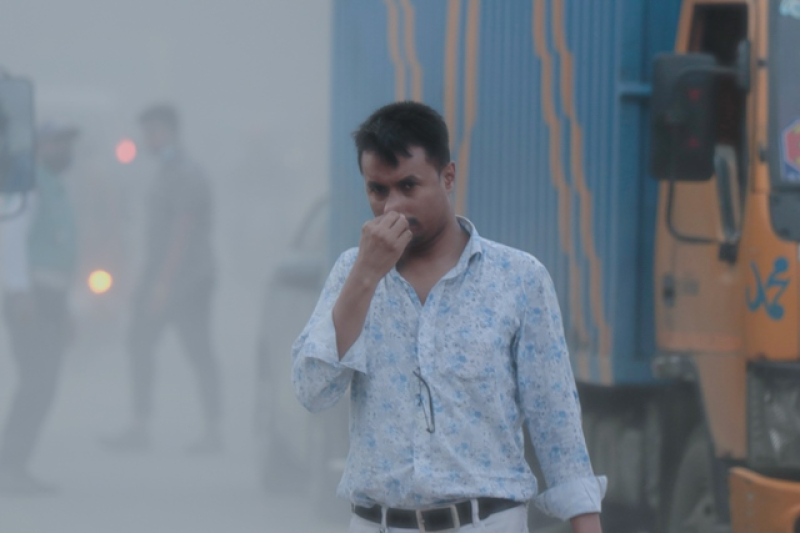 air-pollution-in-dhaka-city-f5d83b1bd23737fd80f330cc70778d401679376618.jpg