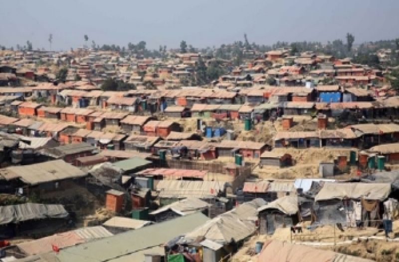 rohingya-camp-in-ukhiya-7b7001389a7d9c0e1b76ebf20444cc411743100524.jpg