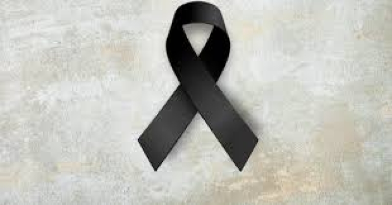 mourning-sign-98547867f635c9c8bea8624a7adf376f1743925347.jpg