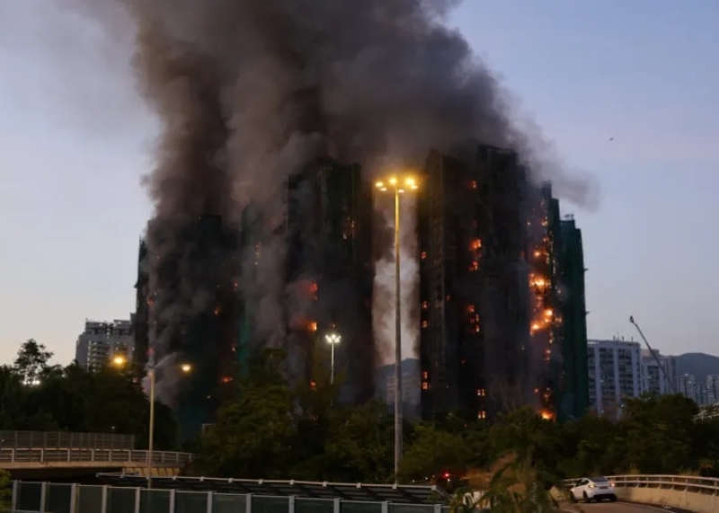 2025-11-26t121140z_193422158_rc294ia2r2yl_rtrmadp_3_hongkong-fire-1764201587-01-0e66614e52656250b305fe2b4863b5211764236932.jpeg