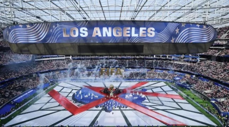 usworldcupcitiesseekmillionsofdollarspromisedbyfifa-report-ezgif-705aab9351c73423a4f619b61e1c76a51785915861.jpg