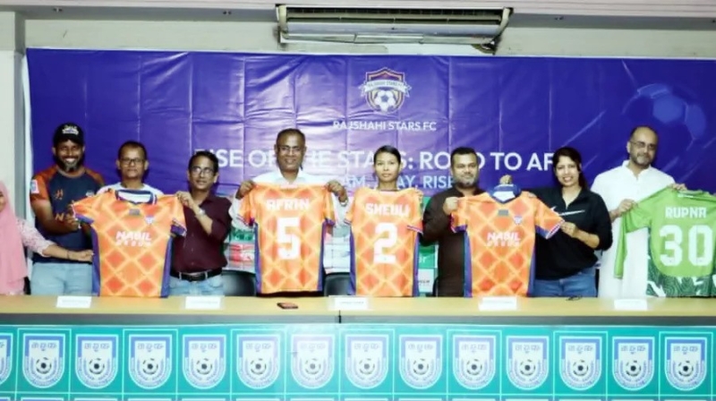 rajshahistarsleaveformalaysia-ezgif-b9006a05d8d04563aef46a27fc921d6d1786791857.jpg