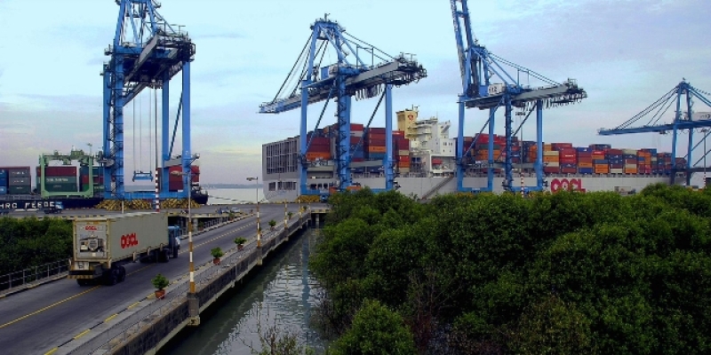 chittagong-port-container-terminal-0bc6ae6681b5461fffa6be0f01fc8c231787031741.jpg