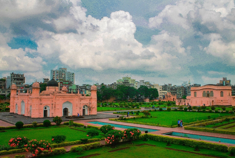 lalbagh-fort2-wikimedia-commons-befdfd43f6c93360c8a3eba6221159711787980187.jpg