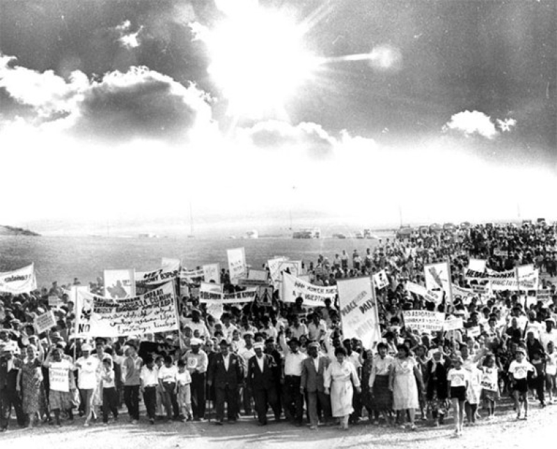 kazakh-civil-movement-activists-gathered-to-demand-a-nuclear-test-ban-at-the-semipalatinsk-test-site-in-august-1989-a2c511ceedd23fa54be8b17c6630b2b21788272163.jpg
