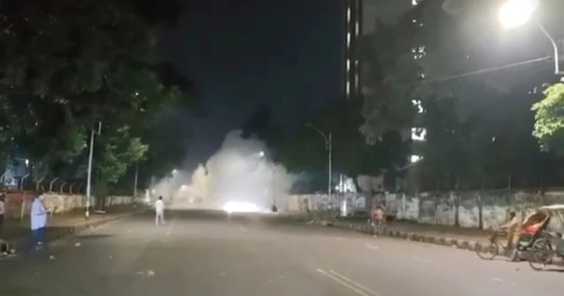 scene-of-a-blast-on-the-dhaka-university-campus-on-tuesday-night-cecdd17cc4a632027d79274fa722328f1789530312.jpg