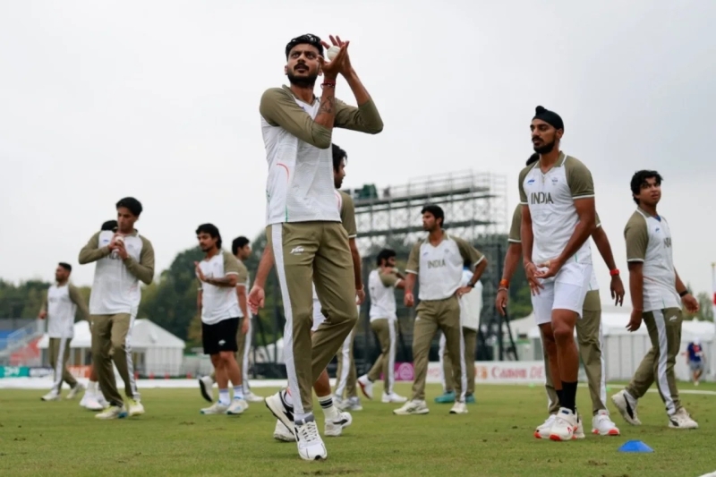 washoutagainstafghanistansendsindiaintosemi-finals-ezgif-1bc273494f7e1e8a6a5aeae541b8a9241790578255.jpg