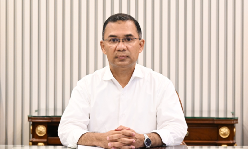 pm-tarique-rahman-4-826x497-1-1-34dfbc3268ee5fa14580d5b81959e9a31792917537.png