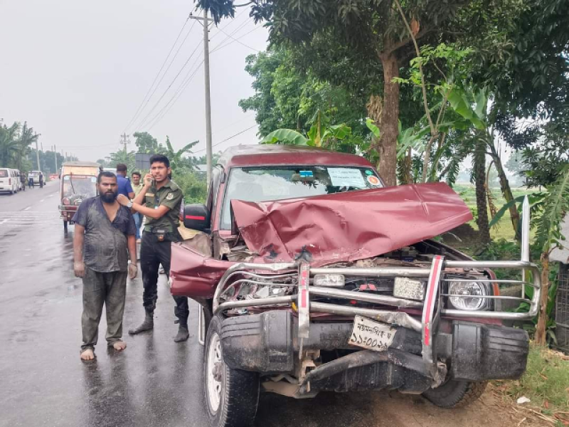 the-vehicle-of-phulpur-uno-damaged-in-a-road-accident-on-wednesday-8-may-2024-e973bc5b6603cd14a547a7305a098f7e1715145229.png