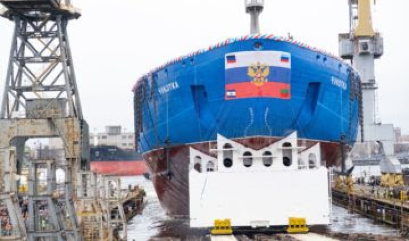 nuclear-powered-icebreaker-chukotka-has-floated-out-at-the-baltic-shipyard-b8c9c94c645d316a84096941834054b71731343377.jpg