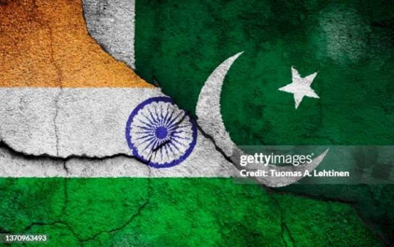 india-pakistan-flags-getty-images-d0eb3c606c6fdc43a773ec5b147035cb1745737595.jpg